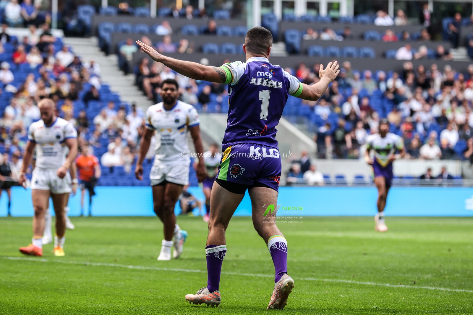 Caleb Aekins of Bradford Bulls celebrates his try during the Betfred Super League Magic Weekend match Leeds Rhinos vs Bradford Bulls at Hill Dickinson Stadium, Liverpool, United Kingdom on 05 July 2026

(Photo by Alfie Cosgrove/News Images)