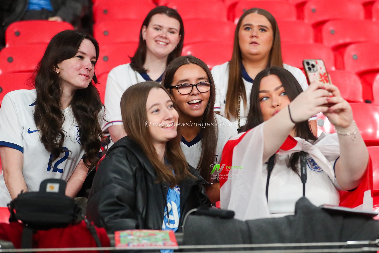 Fans arrive at Wembley Stadium prior to the Women's International Friendly match England vs United States at Wembley Stadium, London, United Kingdom, 30th November 2024

(Photo by Izzy Poles/News Images)