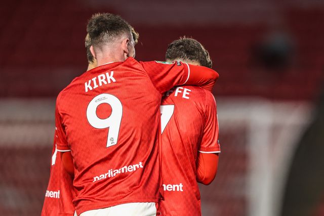 Corey O'Keeffe of Barnsley celebrates his goal to make it 3-1 during the Carabao Cup round 2 match Barnsley vs Crewe Alexandra at Oakwell, Barnsley, United Kingdom on 25 August 2026

(Photo by Alfie Cosgrove/News Images)