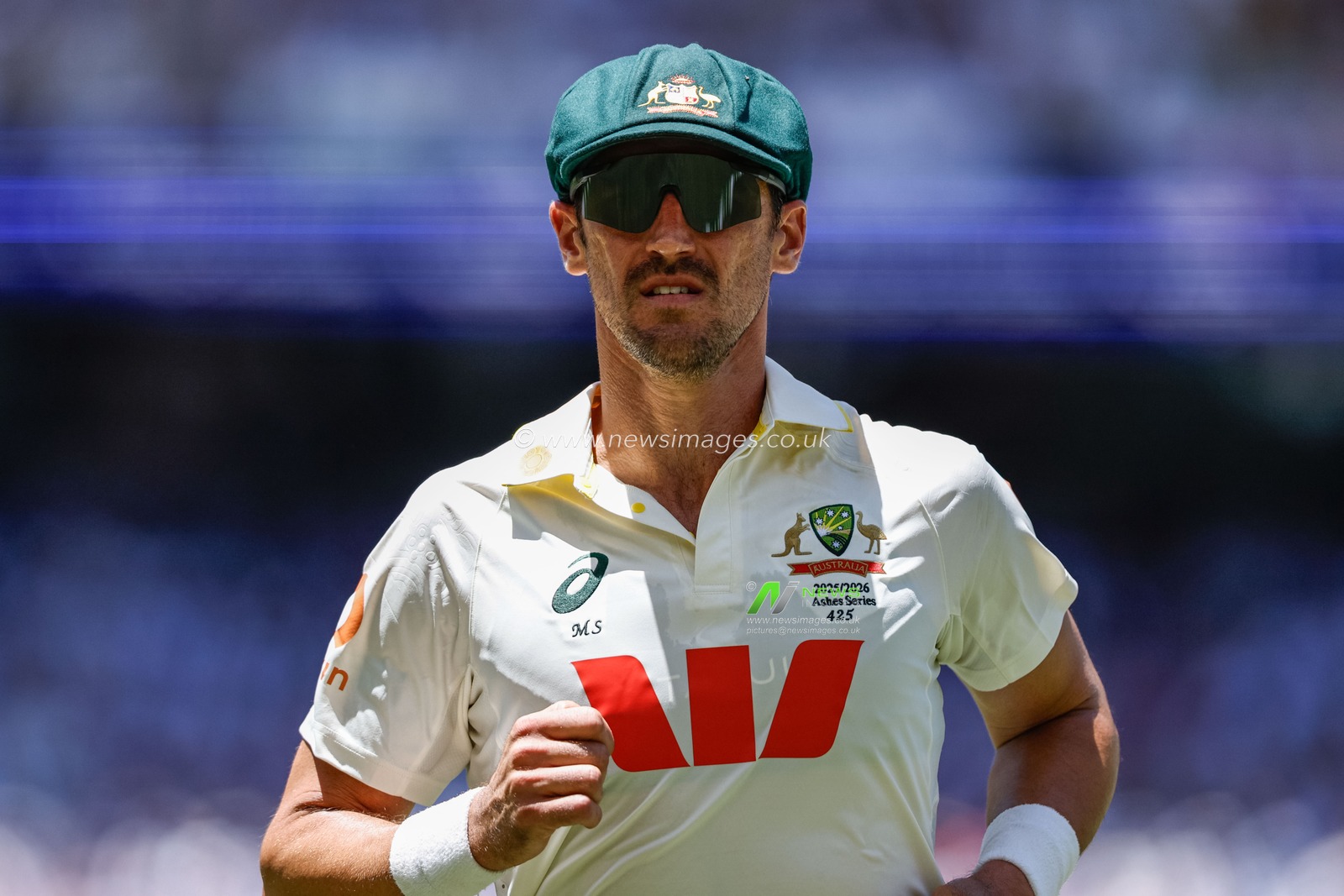 Mitch Starc of Australia during the NRMA Insurance Ashes First Test Day 1 Series Australia vs England at Optus Stadium, Perth, Australia, 20th November 2025

(Photo by Santanu Banik/News Images)

*** GER AUT SUI OUT ***