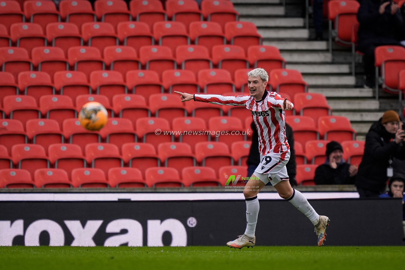 Tomas Rigo of Stoke City celebrates his goal to make it  1-0 during the Emirates FA Cup 4th Round  match Stoke City vs Fulham at Bet365 Stadium, Stoke On Trent, United Kingdom on 15 February 2026

(Photo by Maynard Manyowa/News Images)