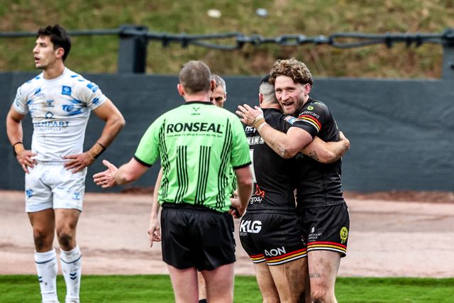 Ethan Ryan of Bradford Bulls celebrates his try during the Betfred Super League match Bradford Bulls vs Toulouse at Odsal Stadium, Bradford, United Kingdom on 01 March 2026

(Photo by Alfie Cosgrove/News Images)