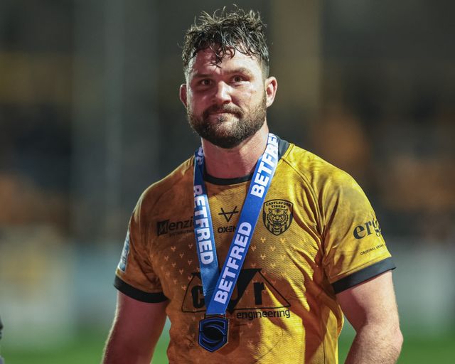 Betfred Super League Round 3 Castleford Tigers v Huddersfield Giants
