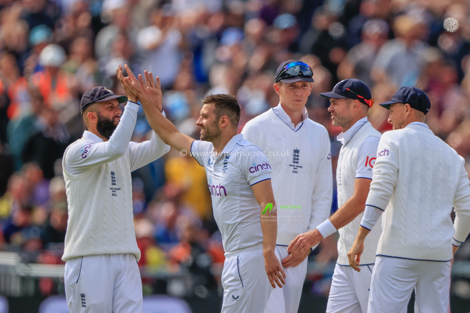 during the LV= Insurance Ashes Fourth Test Series Day Three Test Series match England vs Australia at Old Trafford, Manchester, United Kingdom, 21st July 2023

(Photo by Conor Molloy/News Images)