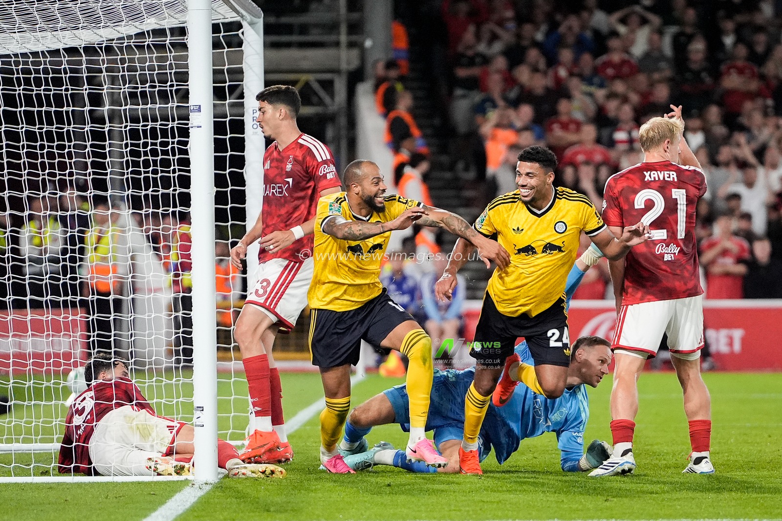 Carabao Cup round 2 Nottingham Forest v Leeds Rhinos