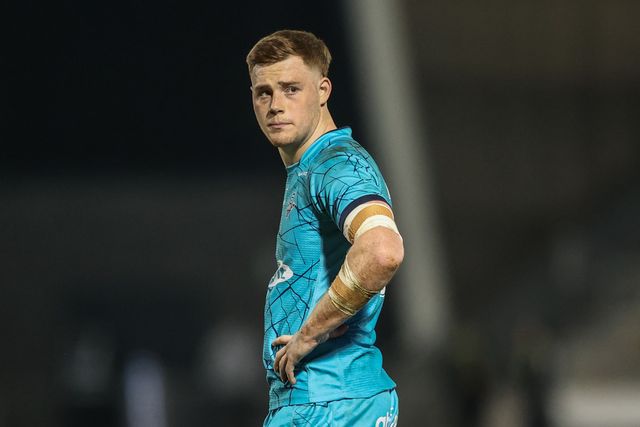 Sam Halsall of Huddersfield Giants watches on the big screen as a challenge is reviewed during the Betfred Super League Round 5 match Salford Red Devils vs Huddersfield Giants at Salford Community Stadium, Eccles, United Kingdom, 20th March 2025

(Photo by Alfie Cosgrove/News Images)