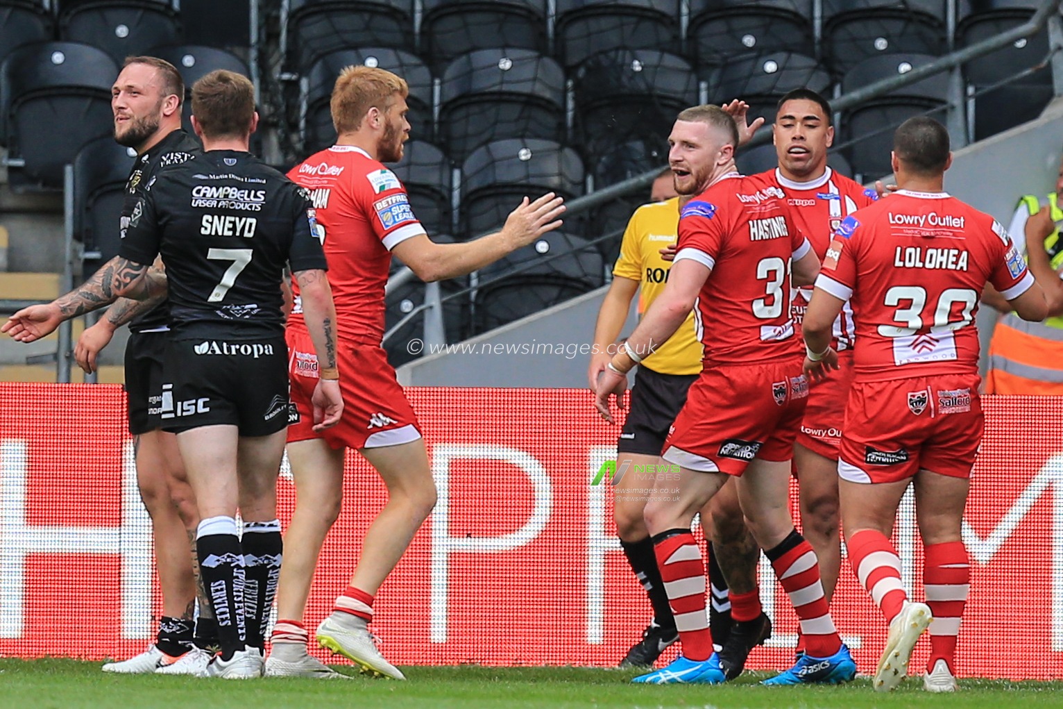 17th August 2019 , KCOM Stadium, Hull, England;  Betfred Super League, Round 26, Hull FC vs Salford Red Devils ; Ken Sio (23) of Salford Red Devils celebrates his try 

Credit: David Greaves/News Images
