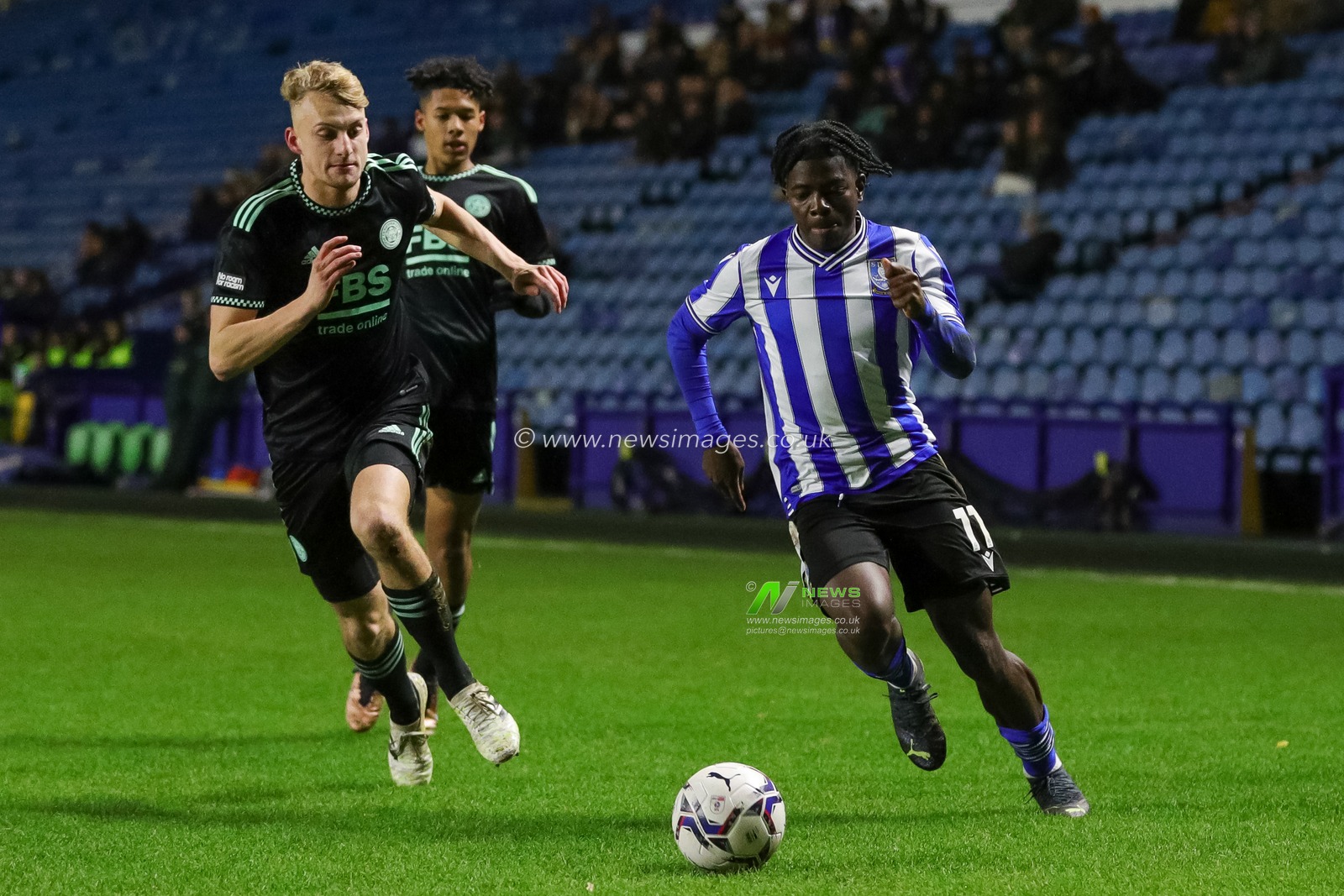 Joey Phuthi #11 of Sheffield Wednesday  on the ball during the FA Youth Cup U18â€™s match Sheffield Wednesday U18's vs Leicester City U18's at Hillsborough, Sheffield, United Kingdom, 13th January 2023

(Photo by James Heaton/News Images)