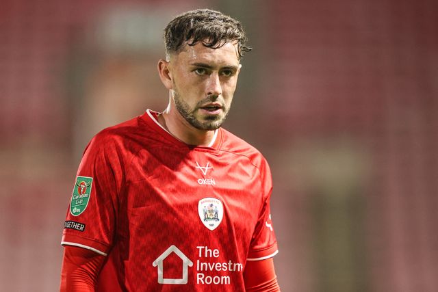 Corey O'Keeffe of Barnsley during the Carabao Cup round 2 match Barnsley vs Crewe Alexandra at Oakwell, Barnsley, United Kingdom on 25 August 2026

(Photo by Alfie Cosgrove/News Images)