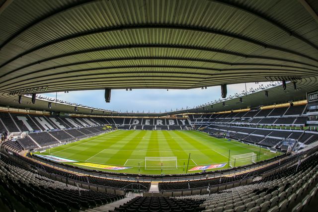 Sky Bet Championship Play-offs Semi-Final leg 1 Derby County vs Leeds United