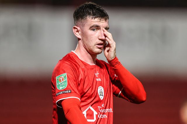 Makenzie Kirk of Barnsley during the Carabao Cup round 2 match Barnsley vs Crewe Alexandra at Oakwell, Barnsley, United Kingdom on 25 August 2026

(Photo by Alfie Cosgrove/News Images)
