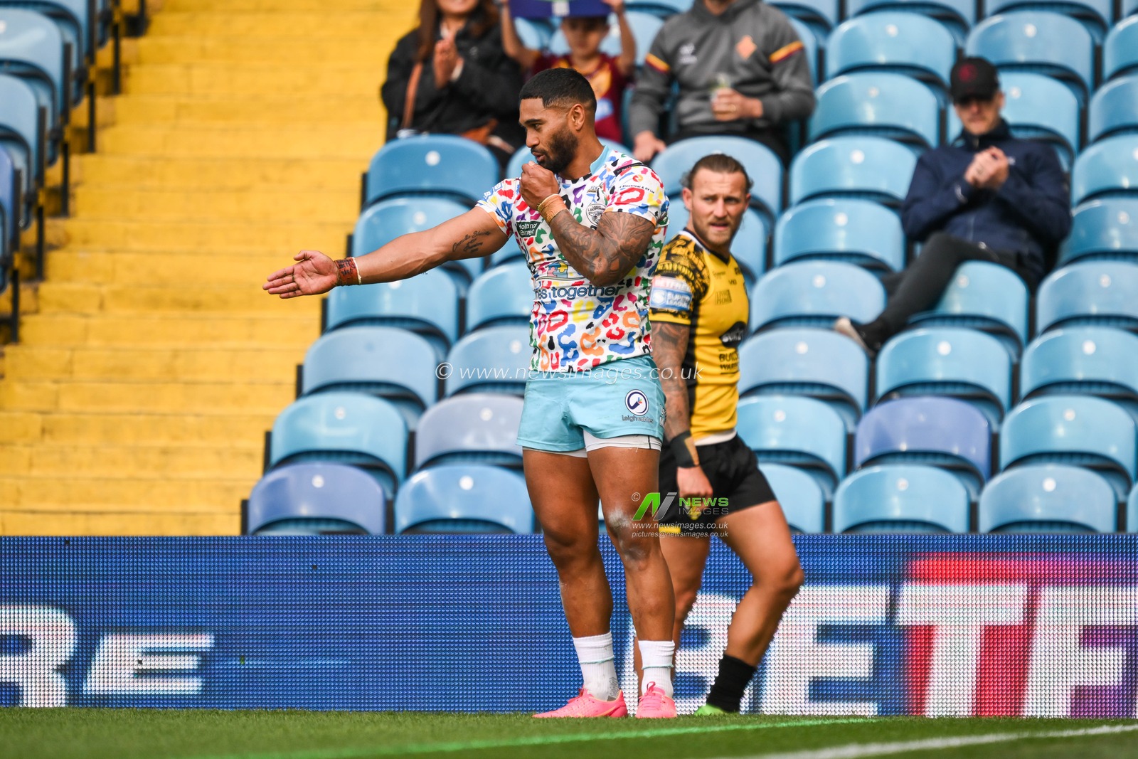 Ricky Leutele of Leigh Leopards celebrates his try during the Magic Weekend match Leigh Leopards vs Salford Red Devils at Elland Road, Leeds, United Kingdom, 18th August 2024

(Photo by Craig Thomas/News Images)