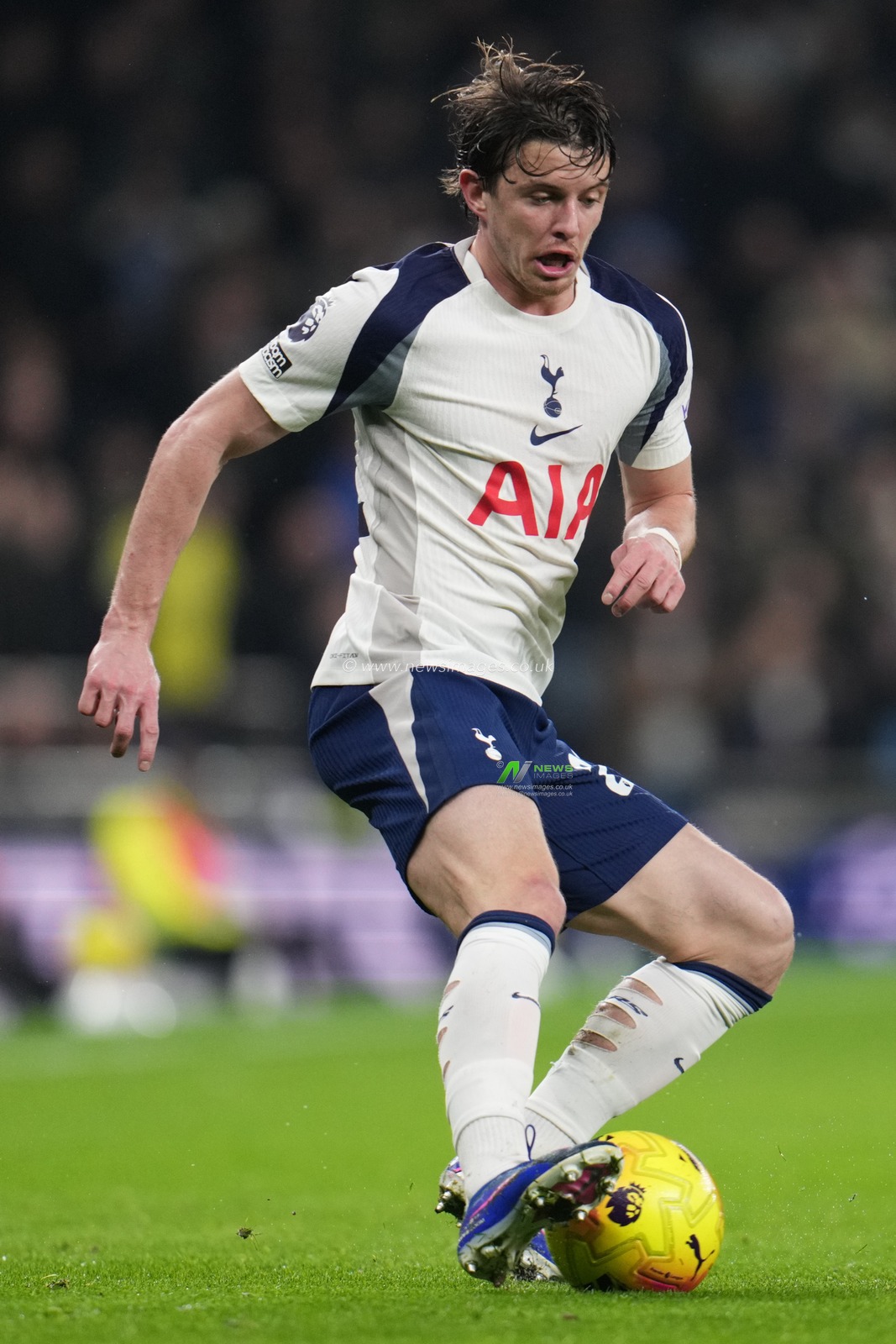 Conor Gallagher of Tottenham Hotspur with the ball during the Premier League match Tottenham Hotspur vs Newcastle Untied at Tottenham Hotspur Stadium, London, United Kingdom on 10 February 2026

(Photo by Harvey Murphy/News Images)