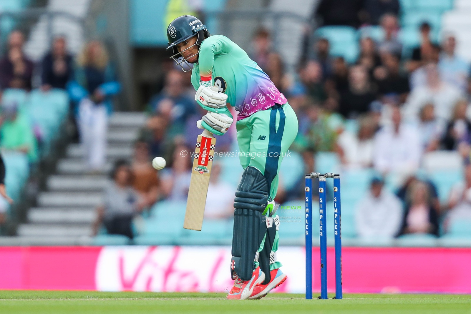 Lauren Winfield-Hill of Oval Invincibles bats during the The Hundred match Oval Invincibles Women vs Southern Brave Women at The Kia Oval, London, United Kingdom, 8th August 2024

(Photo by Izzy Poles/News Images)