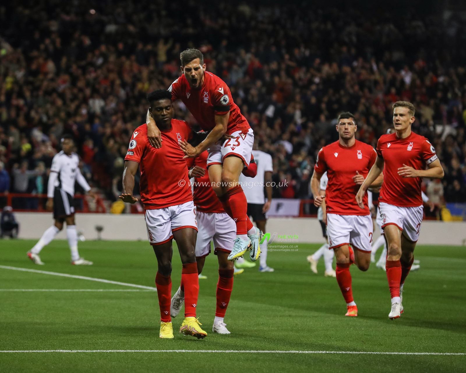 Taiwo Awoniyi #9 of Nottingham Forest celebrates his goal to make it 1-0 during the Premier League match Nottingham Forest vs Fulham at City Ground, Nottingham, United Kingdom, 16th September 2022

(Photo by Gareth Evans/News Images)