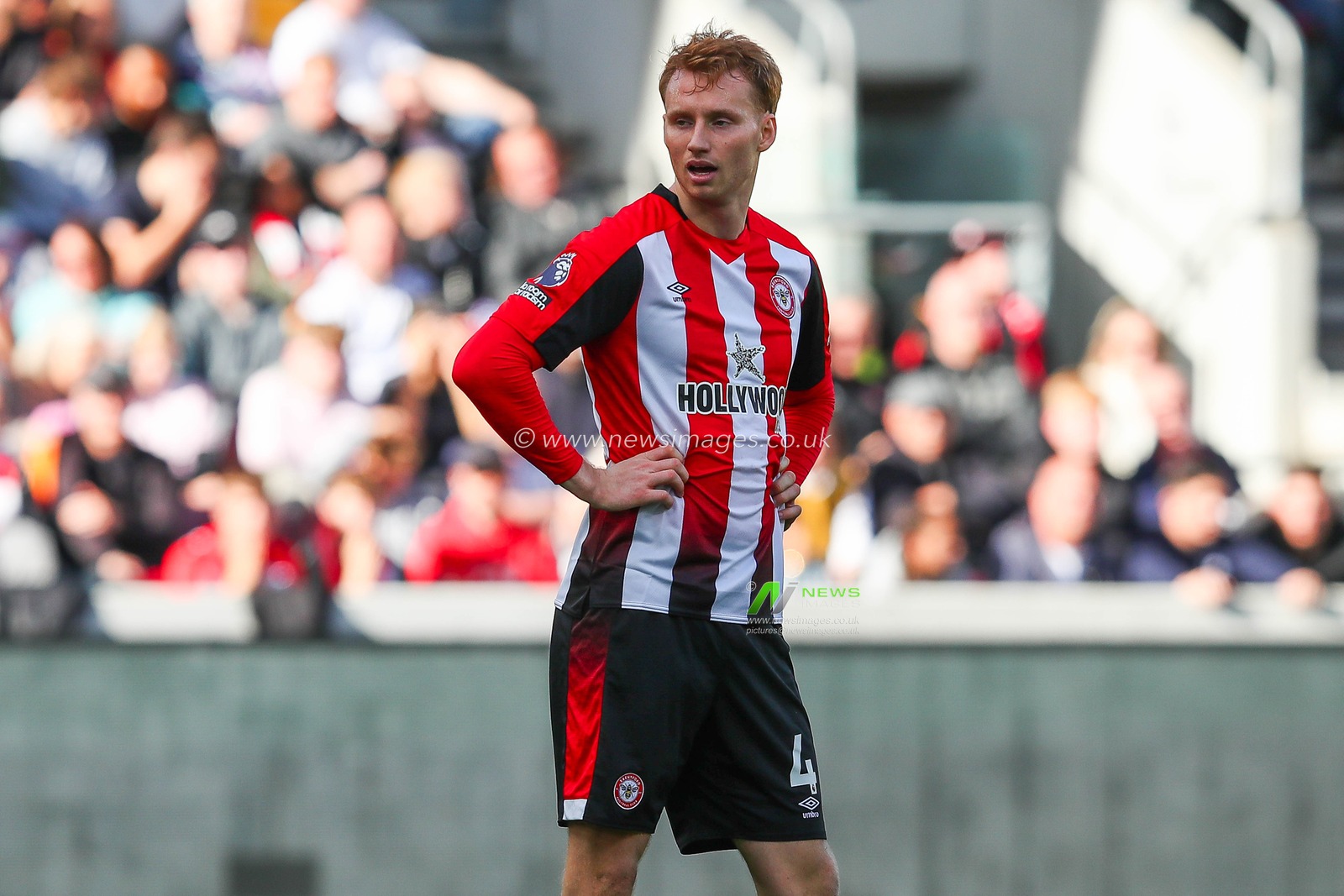 Sepp Van Den Berg of Brentford looks on during the Premier League match Brentford vs West Ham United at The Gtech Community Stadium, London, United Kingdom, 28th September 2024

(Photo by Izzy Poles/News Images)