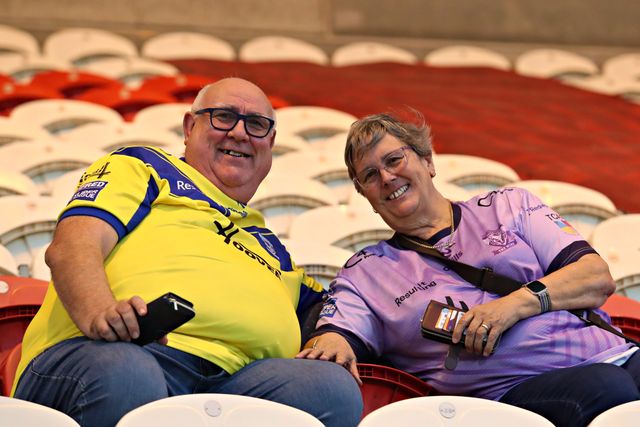 Warrington fans before the Betfred Super League round 27 match Hull KR vs Warrington Wolves at Sewell Group Craven Park, Kingston upon Hull, United Kingdom, 18th September 2025

(Photo by Sam Eaden/News Images)