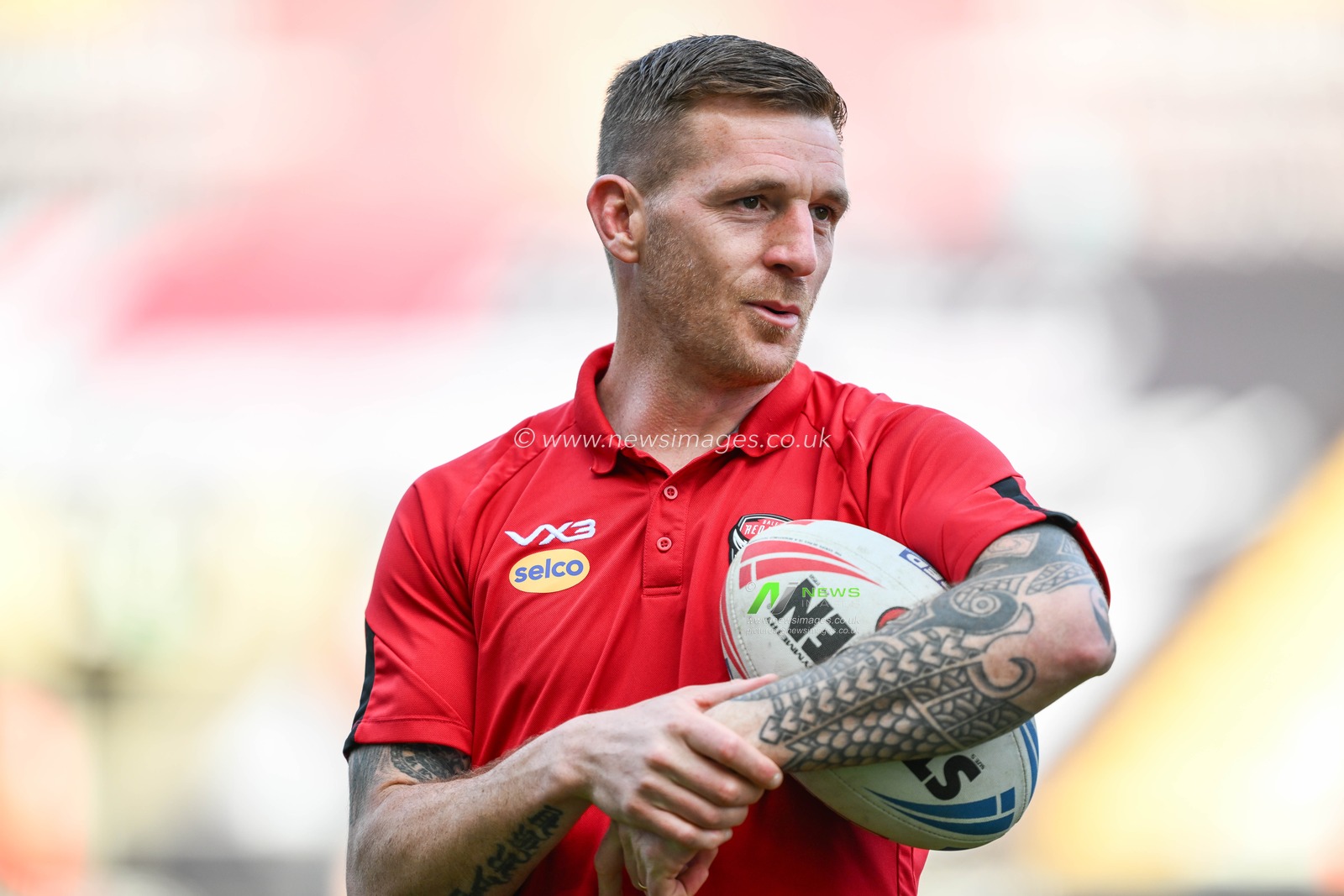 Marc Sneyd of Salford Red Devils arrives ahead of the  the Betfred Super League Round 11 match Leigh Leopards vs Salford Red Devils at Leigh Sports Village, Leigh, United Kingdom, 10th May 2024

(Photo by Craig Thomas/News Images)