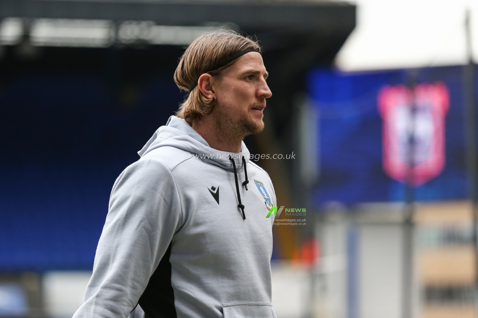 Aden Flint #44 of Sheffield Wednesday arriving during the Sky Bet League 1 match Ipswich Town vs Sheffield Wednesday at Portman Road, Ipswich, United Kingdom, 11th February 2023

(Photo by Arron Gent/News Images)