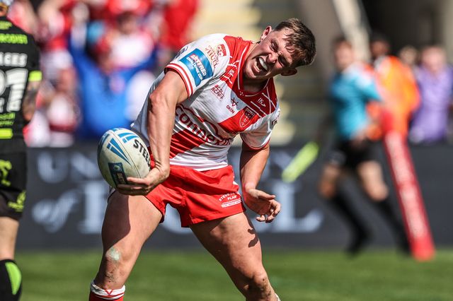 Betfred Challenge Cup Semi-final Hull KR v Catalans Dragons