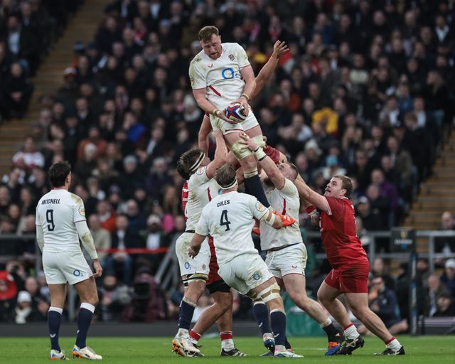 Ollie Chessum of England jumps up to win the ball in a lineout during the Guinness Six Nations 2026 match England vs Wales at Allianz Stadium, Twickenham, United Kingdom on 07 February 2026

(Photo by Mark Cosgrove/News Images)