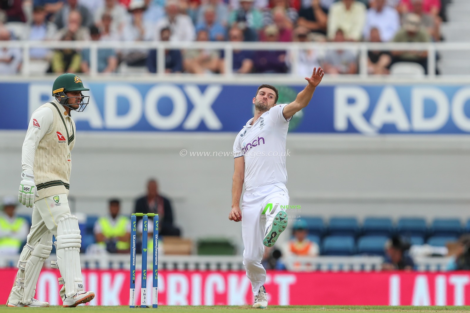 Mark Wood of England delivers the ball during the LV= Insurance Ashes Fifth Test Series Day Two England v Australia at The Kia Oval, London, United Kingdom, 28th July 2023

(Photo by Gareth Evans/News Images)