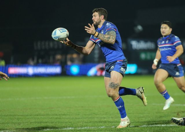 Jay Pitts of Wakefield Trinity passes the ball during the Betfred Super League Round 1 match Wakefield Trinity vs Toulouse Olympique at DIY Kitchens Stadium, Wakefield, United Kingdom on 14 February 2026

(Photo by Richard Bierton/News Images)