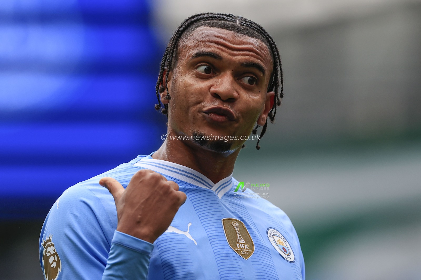 Manuel Akanji of Manchester City during the Premier League match Manchester City vs Everton at Etihad Stadium, Manchester, United Kingdom, 10th February 2024

(Photo by Conor Molloy/News Images)