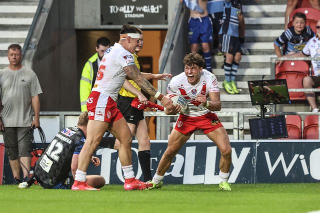 Betfred Super League round 15 St Helens v Leeds Rhinos