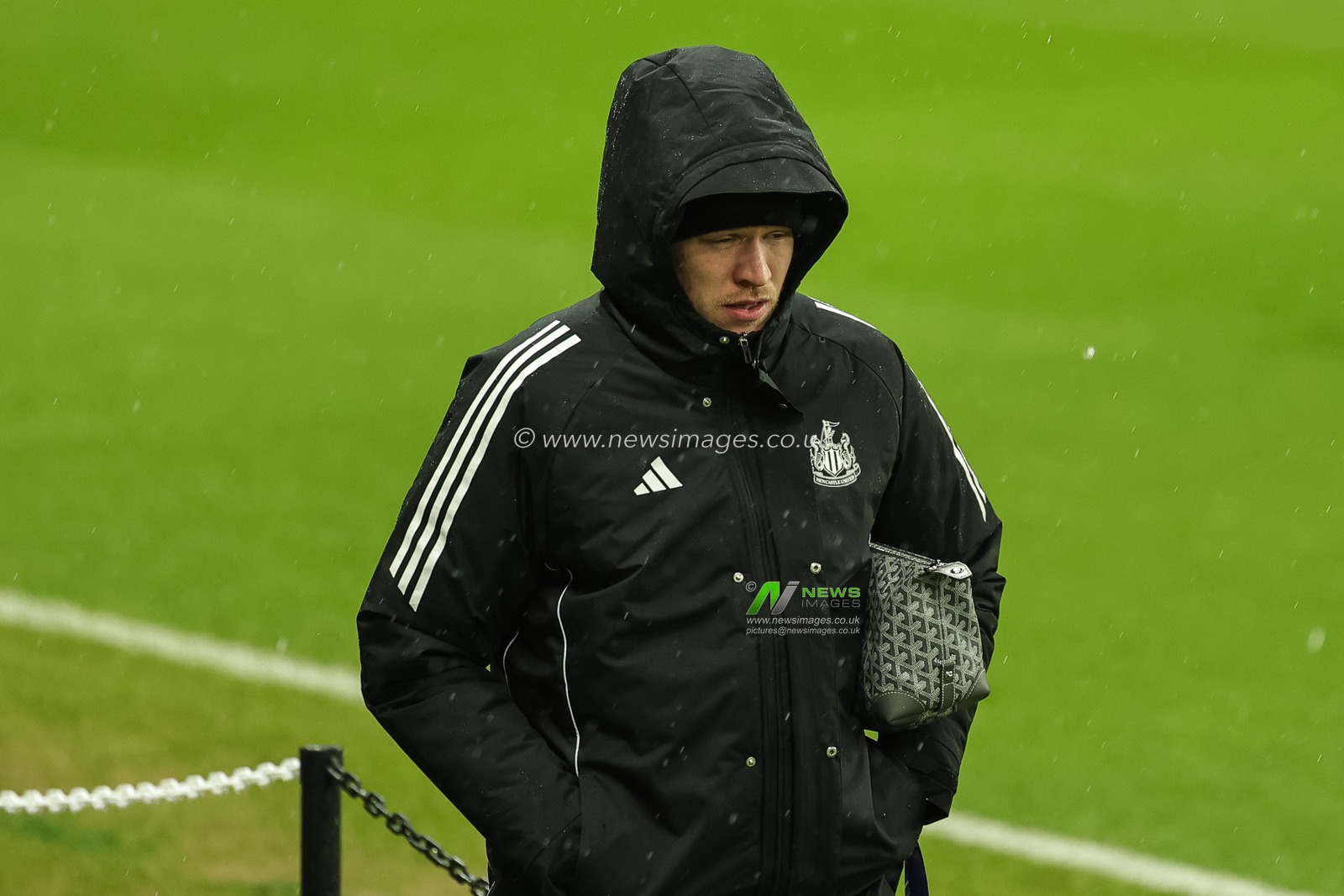 Newcastle Untied goalkeeper Aaron Ramsdale arrives during the UEFA Champions League Matchday 7 of 8 Newcastle United v PSV Eindhoven at St. James's Park, Newcastle, United Kingdom, 21st January 2026

(Photo by Mark Cosgrove/News Images)