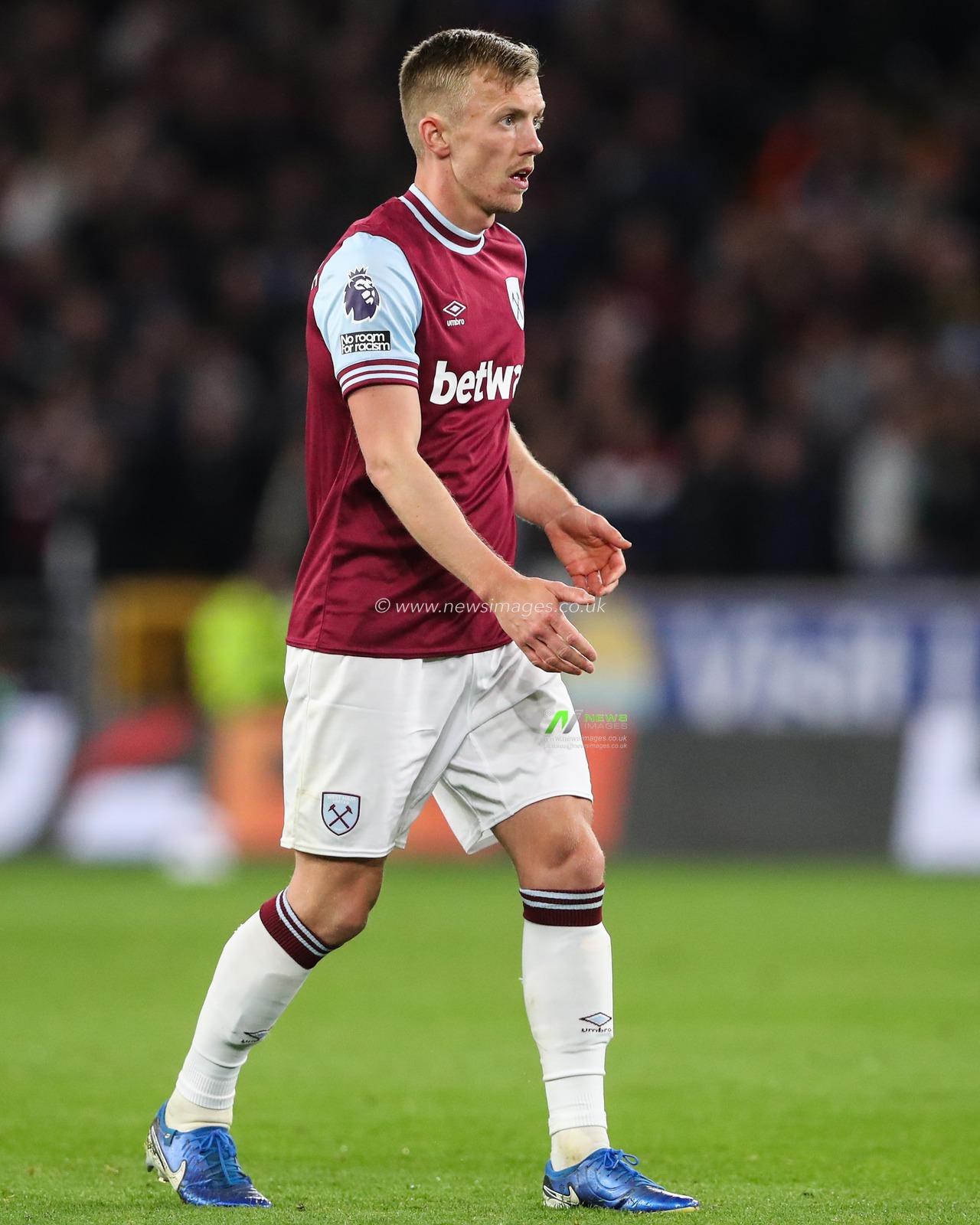 James Ward-Prowse of West Ham United during the Premier League match Wolverhampton Wanderers vs West Ham United at Molineux, Wolverhampton, United Kingdom, 1st April 2025

(Photo by Gareth Evans/News Images)