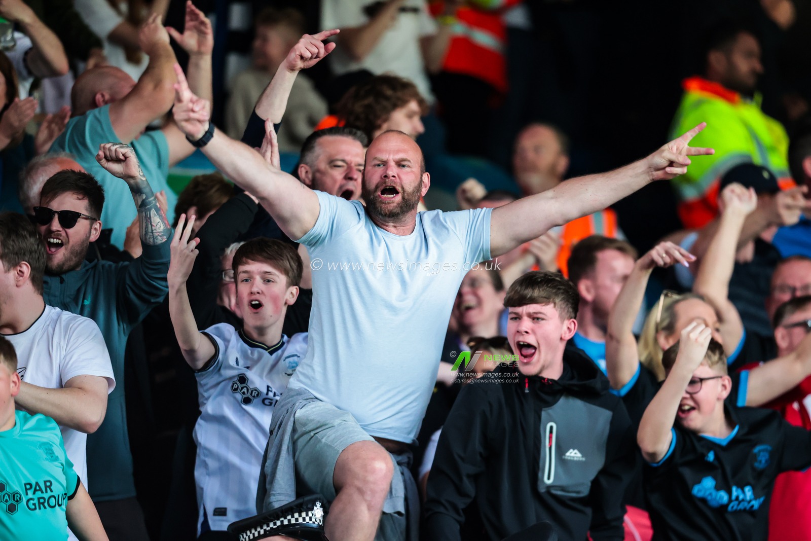 Preston fans celebrate during the Sky Bet Championship match Leeds United vs Preston North End at Elland Road, Leeds, United Kingdom, 12th April 2025

(Photo by Richard Bierton/News Images)