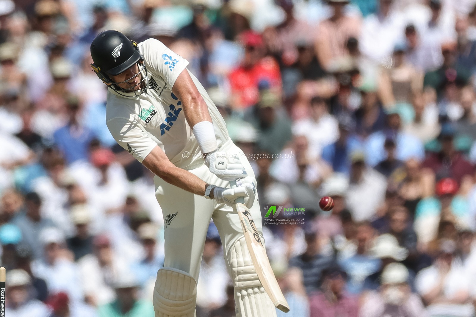Kyle Jamieson of New Zealand hits a four during the 2nd Rothesay Test Match Day 2 match England vs New Zealand at The Kia Oval, London, United Kingdom on 18 June 2026

(Photo by Mark Cosgrove/News Images)