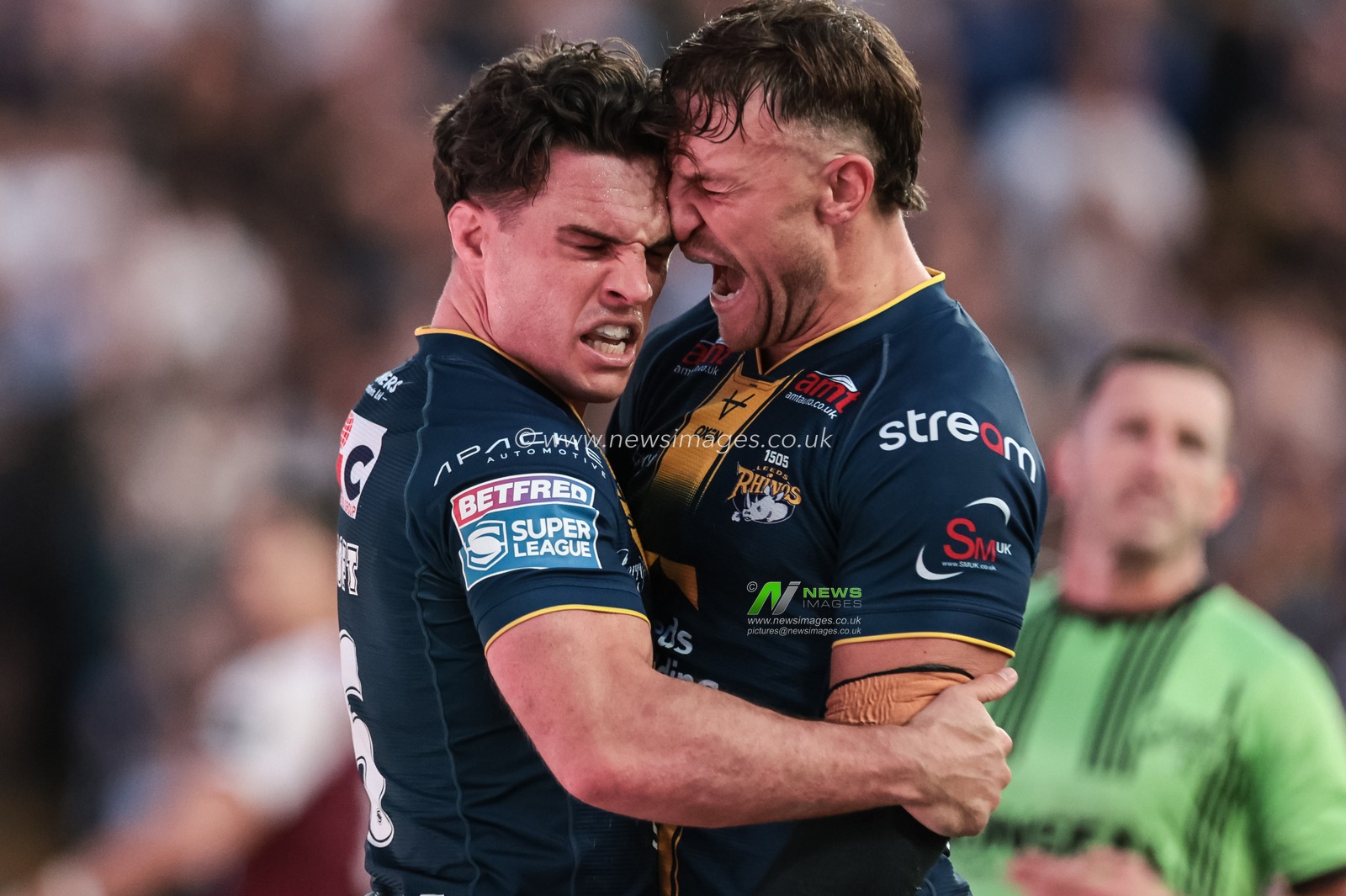 Brodie Croft of Leeds Rhinos celebrates his try during the Betfred Super League round 12 match Leeds Rhinos vs Huddersfield Giants at AMT Headingley Stadium, Leeds, United Kingdom on 22 May 2026

(Photo by Mark Cosgrove/News Images)