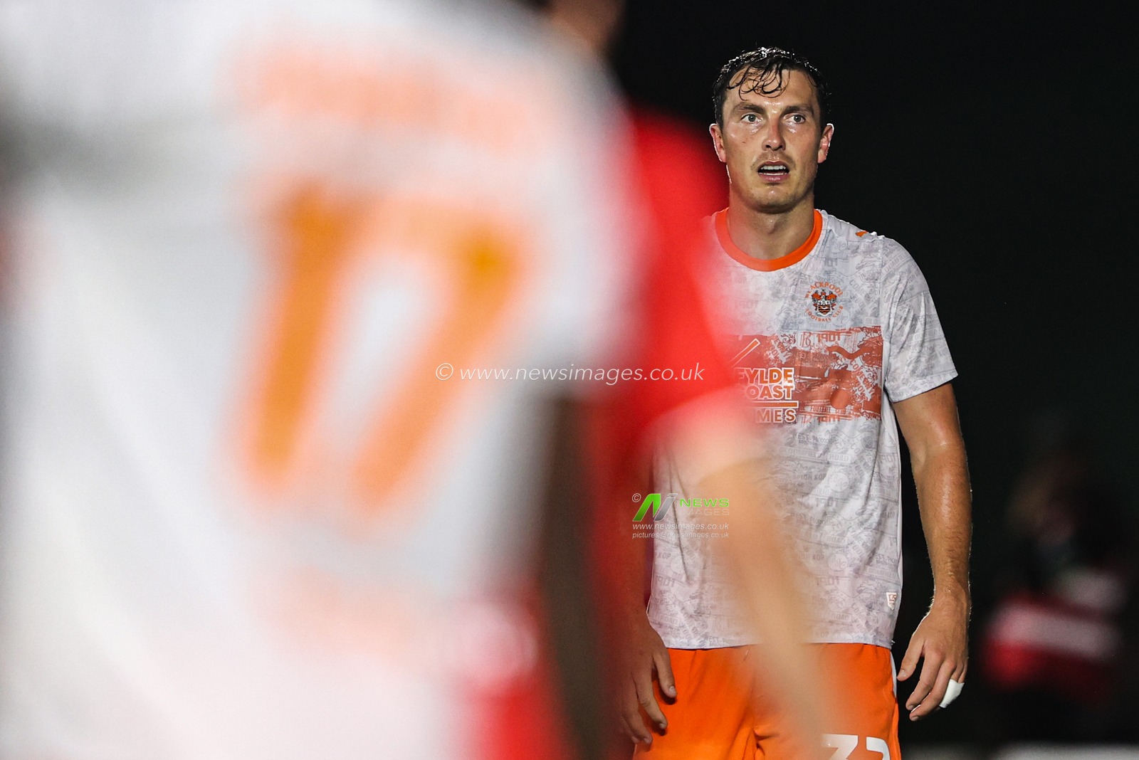 Josh Earl of Blackpool during the Sky Bet League One match Barnsley vs Blackpool at Oakwell, Barnsley, United Kingdom on 02 September 2026

(Photo by Alfie Cosgrove/News Images)