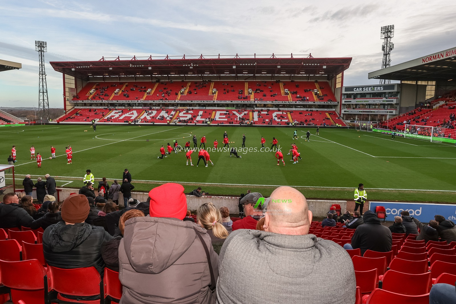 Barnsley FC players warming up during the Sky Bet League 1 match Barnsley vs Wigan Athletic at Oakwell, Barnsley, United Kingdom, 1st January 2024

(Photo by Mark Cosgrove/News Images)