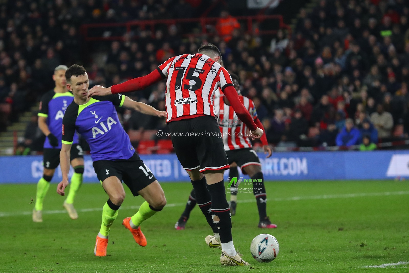 Anel AhmedhodÅ¾iÄ‡ #15 of Sheffield United has a shot at goal during the Emirates FA Cup Fifth Round match Sheffield United vs Tottenham Hotspur at Bramall Lane, Sheffield, United Kingdom, 1st March 2023

(Photo by Gareth Evans/News Images)