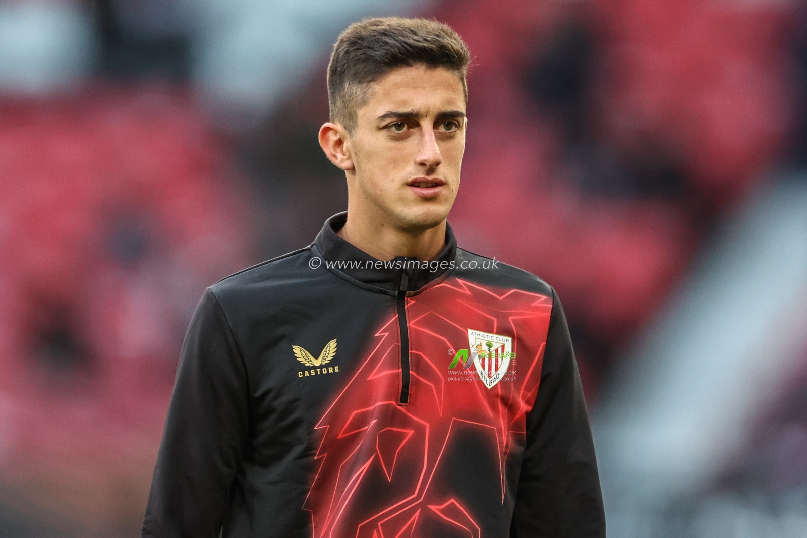 Iker Varela of Athletic Bilbao in the pregame warmup session during the UEFA Europa League Semi-final match Manchester United vs Athletic Bilbao at Old Trafford, Manchester, United Kingdom, 8th May 2025

(Photo by Mark Cosgrove/News Images)