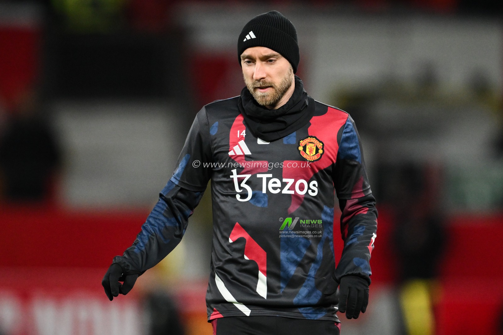 Christian Eriksen of Manchester United during the pre-game warm up ahead of the Emirates FA Cup Fourth Round match Manchester United vs Leicester City at Old Trafford, Manchester, United Kingdom, 7th February 2025

(Photo by Craig Thomas/News Images)
