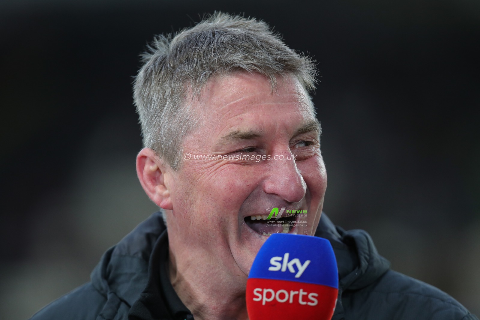 Tony Smith Head Coach of Hull FC laughs while speaking to the media ahead of the Betfred Super League Round 11 match Hull FC vs Wigan Warriors at MKM Stadium, Hull, United Kingdom, 4th May 2023

(Photo by James Heaton/News Images)