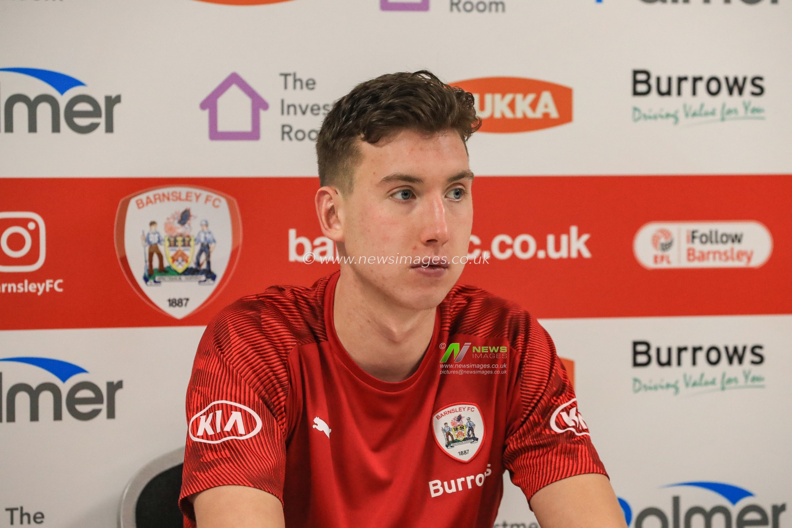 26th December 2019, Oakwell, Barnsley, England; Sky Bet Championship, Barnsley v West Bromwich Albion : Aapo Halme (24) of Barnsley speaks to the press 

Credit: Mark Cosgrove/News Images