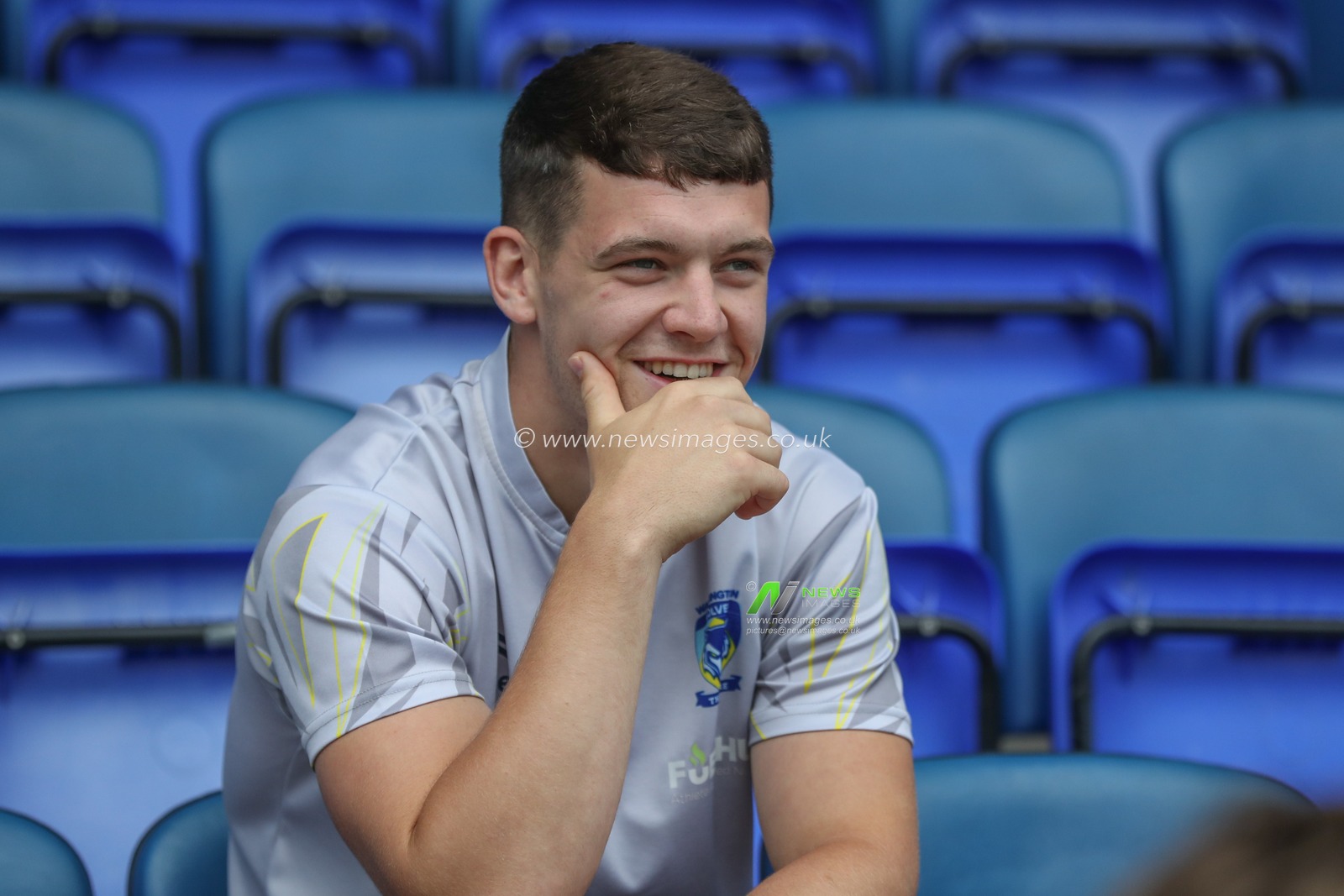 Josh Thewlis of Warrington Wolves during the Betfred Super League Round 20 match Warrington Wolves vs Hull KR at Halliwell Jones Stadium, Warrington, United Kingdom, 2nd August 2024

(Photo by Alfie Cosgrove/News Images)