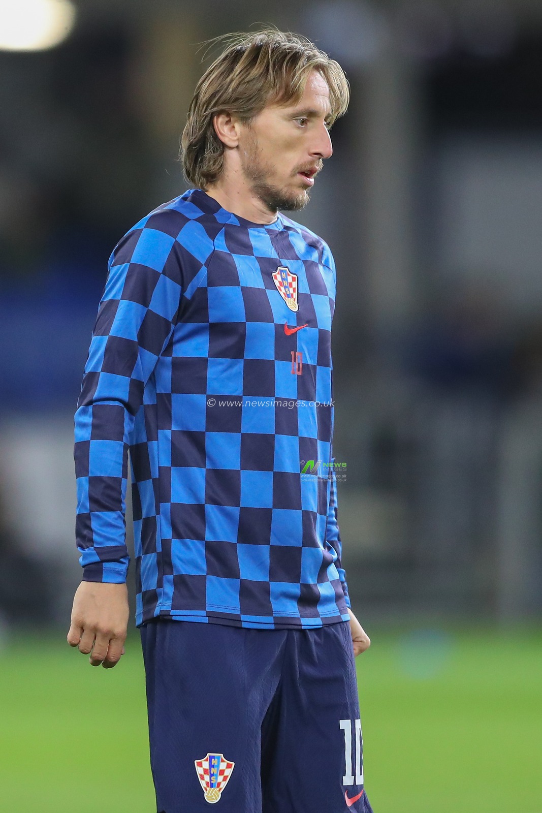 Luka ModriÄ‡ #10 of Croatia during the pre-game warm up ahead of the UEFA Euro 2024 Qualifiers match Wales vs Croatia at Cardiff City Stadium, Cardiff, United Kingdom, 15th October 2023

(Photo by Gareth Evans/News Images)