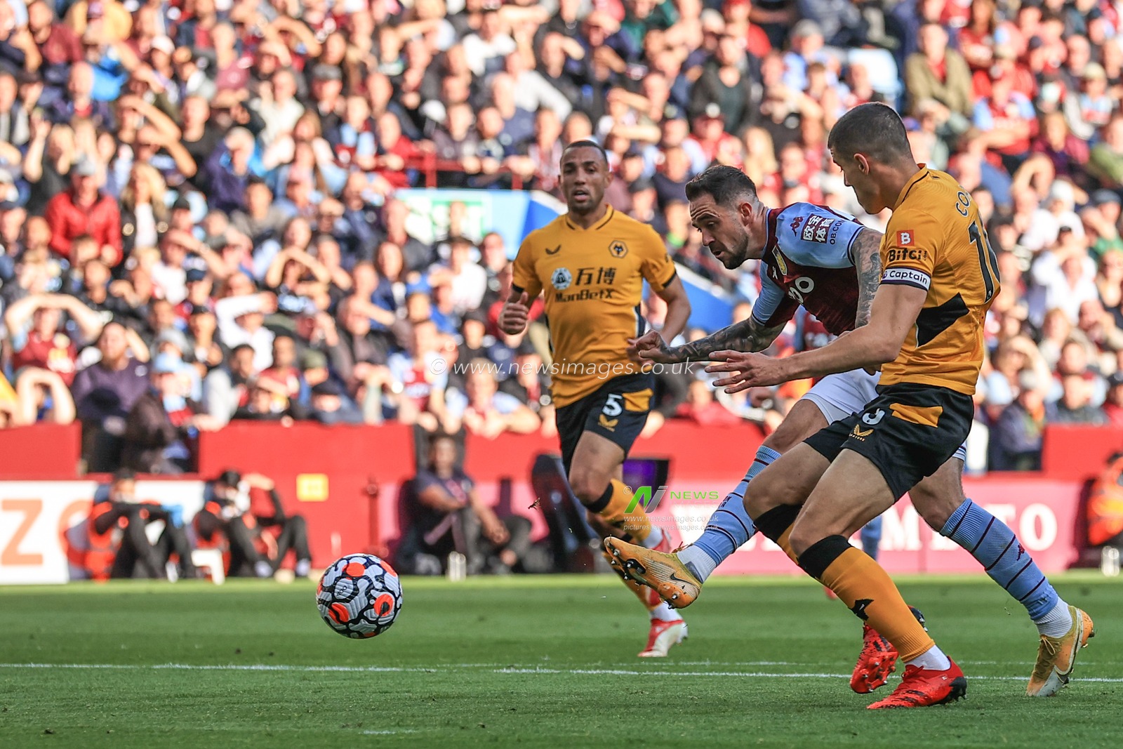 Danny Ings #20 of Aston Villa shoots on goal, saved