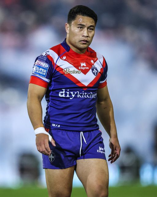 Mason Lino of Wakefield Trinity in the pre-game warm up during the Betfred Super League play-off Eliminator 1 match Leigh Leopards vs Wakefield Trinity at Progress With Unity Stadium, Leigh, United Kingdom, 26th September 2025

(Photo by Alfie Cosgrove/News Images)