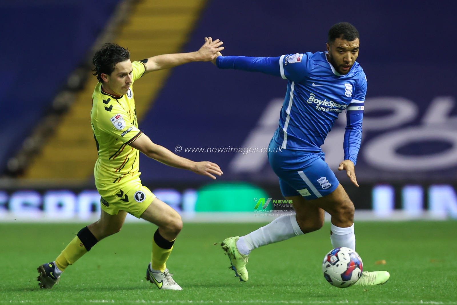 Troy Deeney #8 of Birmingham City holds off George Honeyman #39 of Millwall during the Sky Bet Championship match Birmingham City vs Millwall at St Andrews, Birmingham, United Kingdom, 2nd November 2022

(Photo by Simon Bissett/News Images)