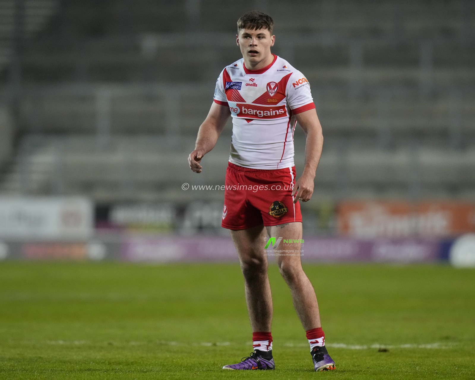 Jack Welsby of St. Helens during the Betfred Super League  Round 8 match St Helens vs Hull FC at Totally Wicked Stadium, St Helens, United Kingdom, 19th April 2024

(Photo by Steve Flynn/News Images)