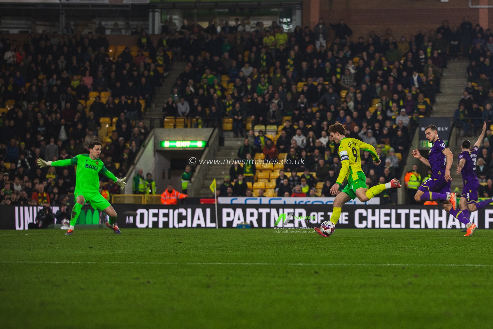 Josh Sargent of Norwich City scores Norwichâ€™s second but itâ€™s overruled for offside during the Sky Bet Championship match Norwich City vs Oxford United at Carrow Road, Norwich, United Kingdom, 7th March 2025

(Photo by Craig Evans/News Images)