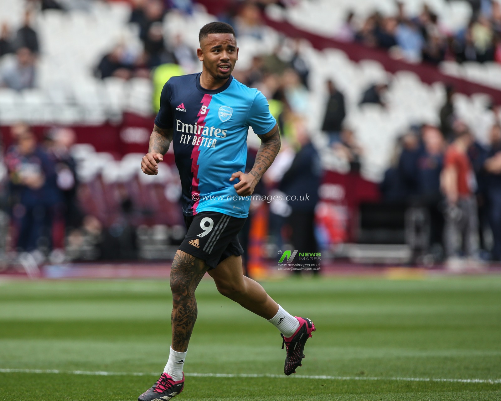 Gabriel Jesus #9 of Arsenal in the pregame warmup session during the Premier League match West Ham United vs Arsenal at London Stadium, London, United Kingdom, 16th April 2023

(Photo by Arron Gent/News Images)