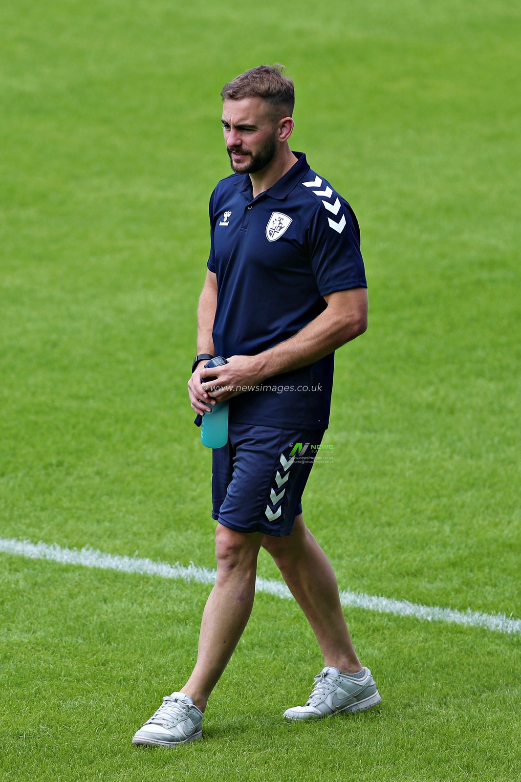 Connor Jones of Featherstone Rovers before the Betfred Championship match York City Knights vs Featherstone Rovers at LNER Community Stadium, York, United Kingdom, 29th June 2025

(Photo by Sam Eaden/News Images)